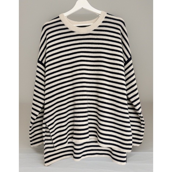 Jenni Kayne Sweaters - Jenni Kayne 100% Cashmere Boyfriend Sweater Navy Striped Nautical Luxury L